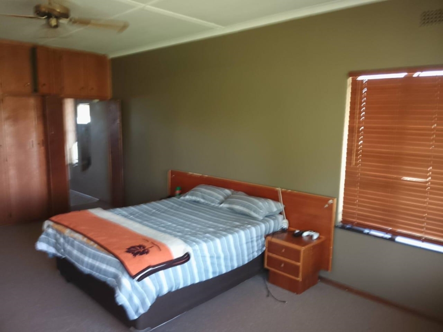 4 Bedroom Property for Sale in Bultfontein Free State